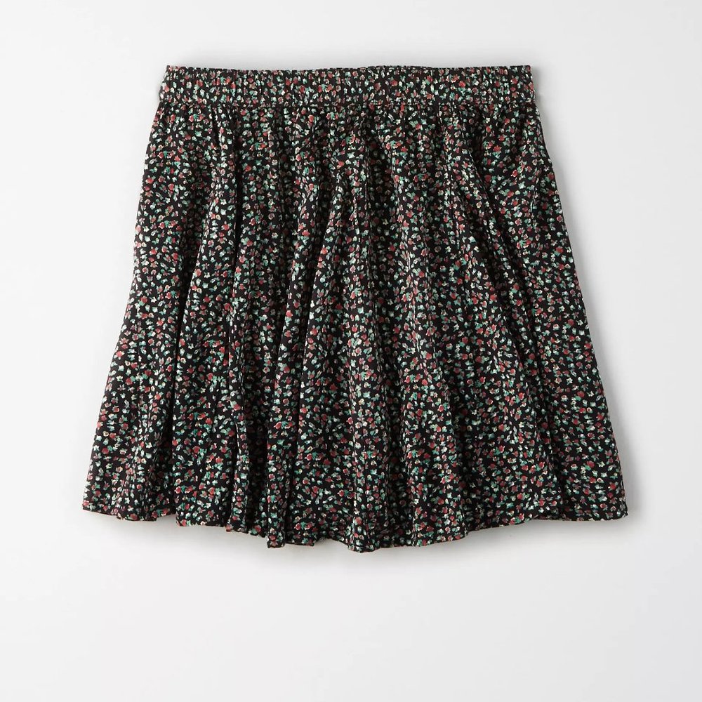 AE Floral Flutter Mini Skirt XL Black Floral